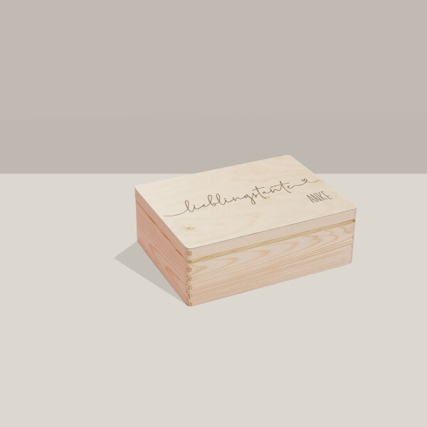 Erinnerungsbox aus Holz "Lieblingstante" personalisiert M (40x30x14cm) ohne Griff